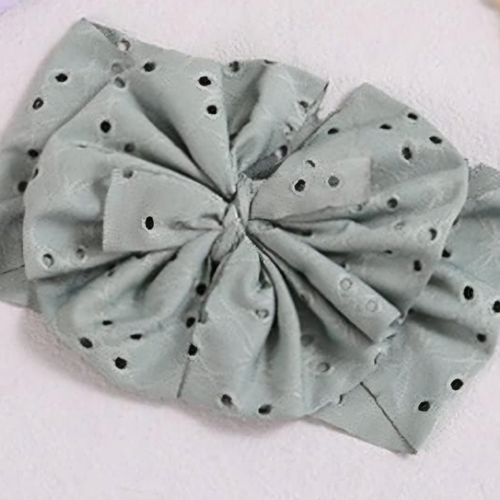 Beutiful Headband with Bow for Baby Girls. Green